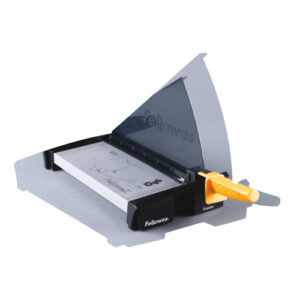 Rezač papira giljotina Fellowes Plasma A4, reže 40 listova 80 gramskog papira
Internet opis: reže 40 listova 80 gramskog papira; prethodno montirani i sklopivi plastični štitnik SafeCut; metalna baza s protukliznim nožicama; oštrica za rezanje od nehrđajućeg čelika; stražnji podesivi graničnik; pritiskivač papira; garancija 2 godine