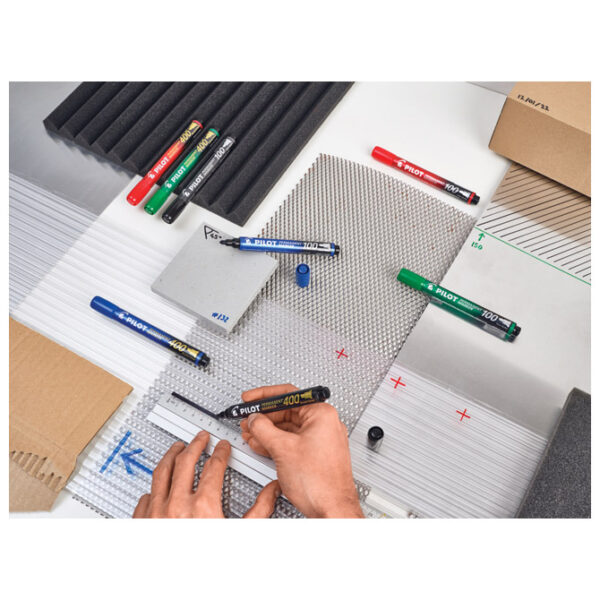 Marker permanentni 1 mm okrugli vrh Pilot SCA-100-B crni - Slika 3