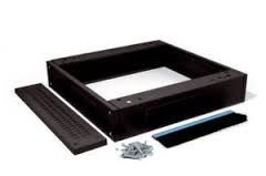 Triton podnožje 600x800, RAB-PO-X68-XN, za samostojeće ormare, crno